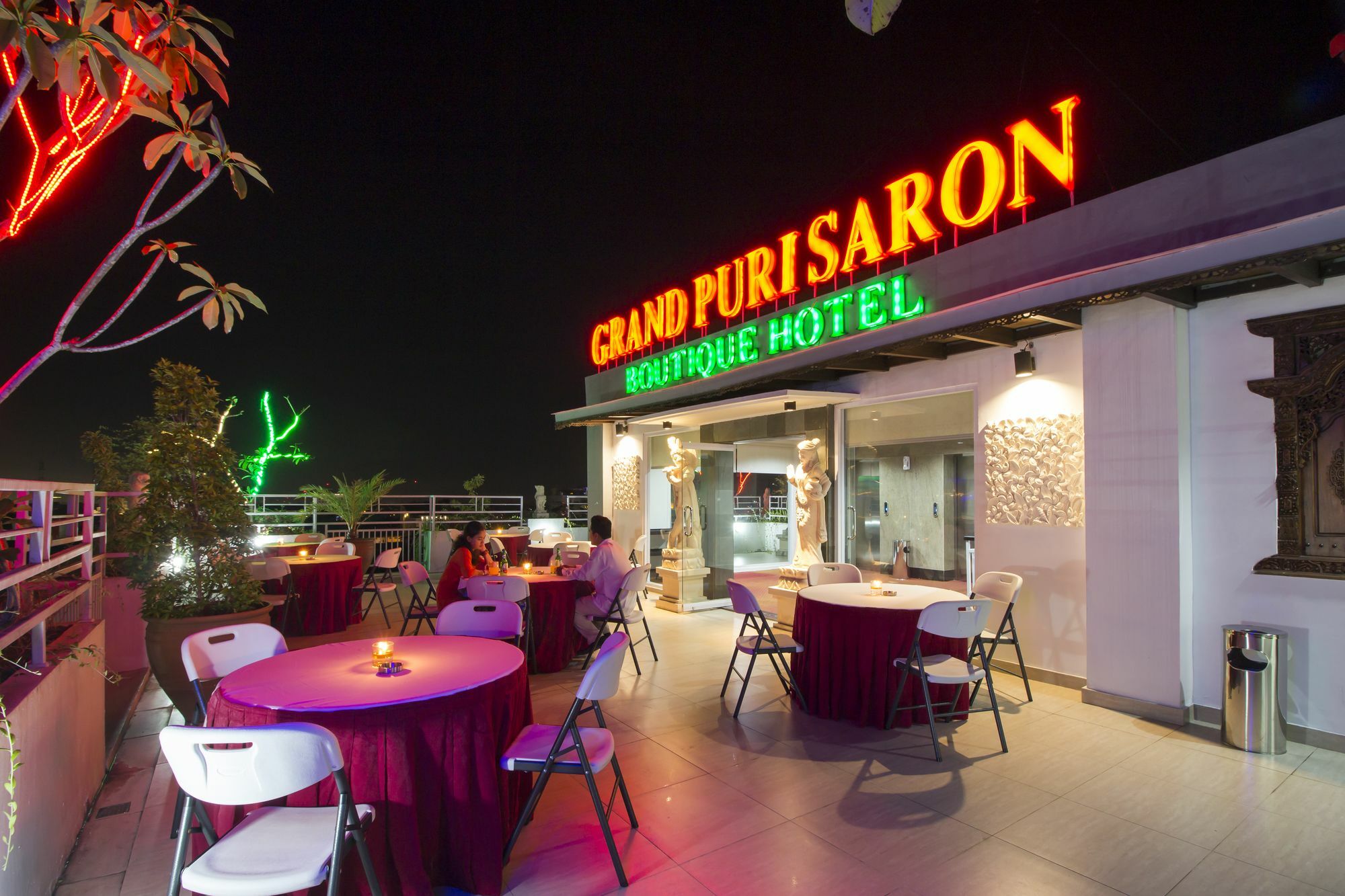 מלון Grand Puri Saron יוגיאקרטה מראה חיצוני תמונה